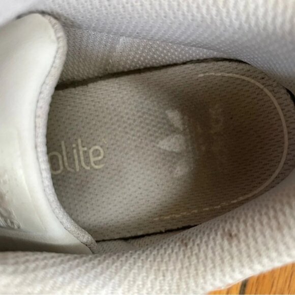 Adidas Superstar shoes with a touch of shine, size Y3 (adult  35) - Picture 9 of 9